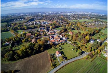 RARE ! Villa Contemporaine Neuve à Troinex
