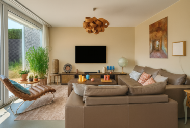 Magnifique rez-de-jardin contemporain, esprit villa avec terrasse 92 m² et jardin 175 m² plein sud